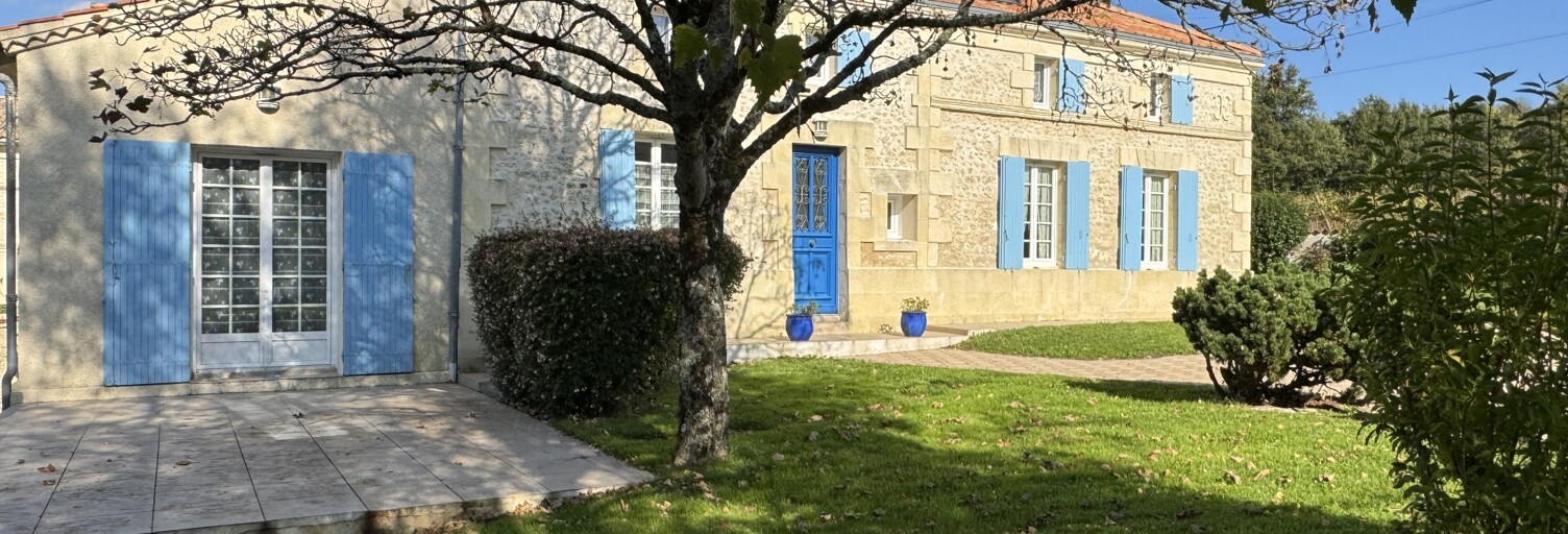Maison 13 Pièces 236 m² à vendre à Semoussac (17150)