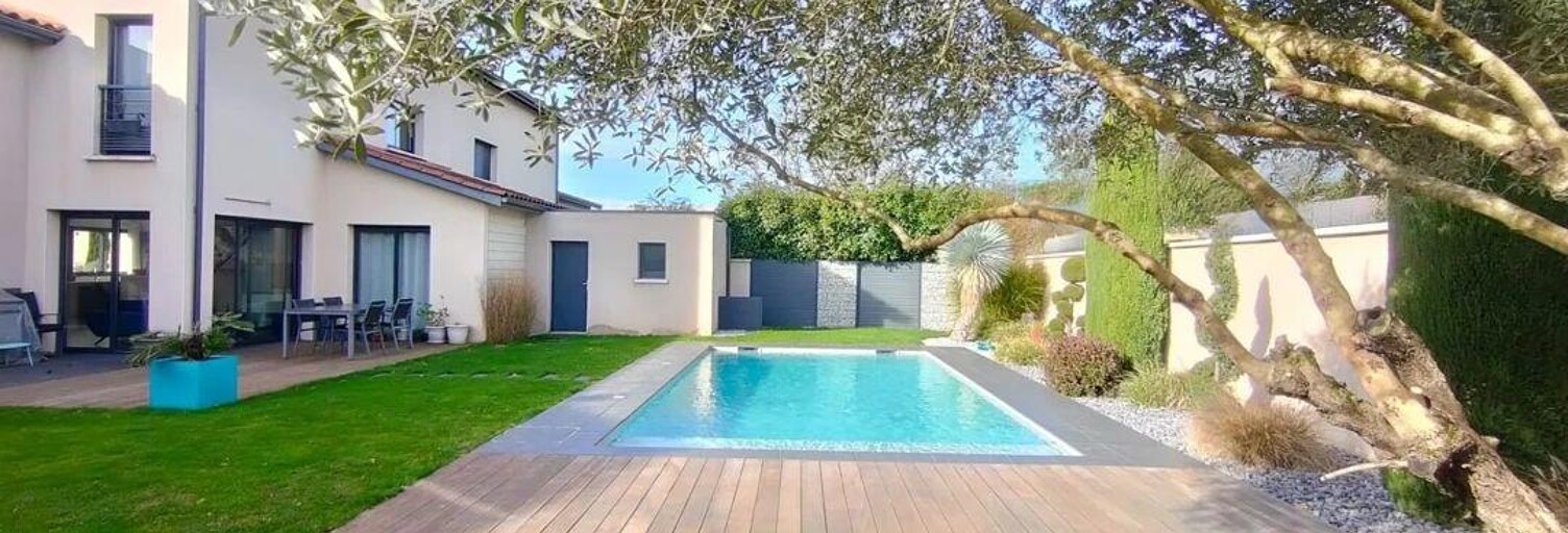 Maison 7 Pièces 163 m² à vendre à Saint-Priest (69800)