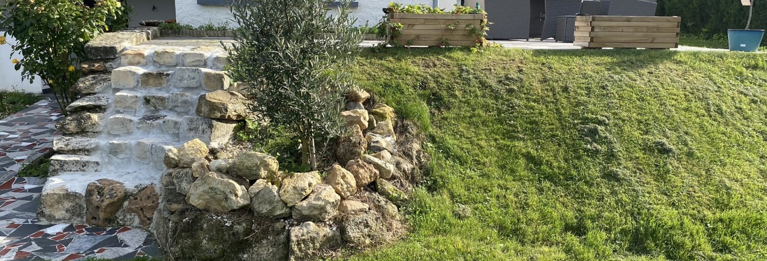 Maison 5 Pièces 115 m² à vendre à Courtois-sur-Yonne (89100)