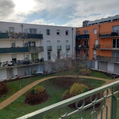 Appartement 3 pièces 850 €