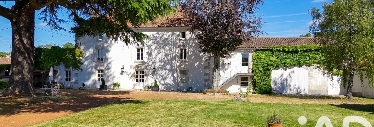 Maison 10 Pièces 335 m² à vendre à Bourg-Charente (16200)