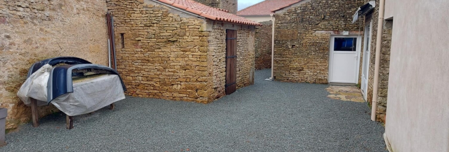 Maison 4 Pièces 90 m² à vendre à Bazoges-en-Pareds (85390)