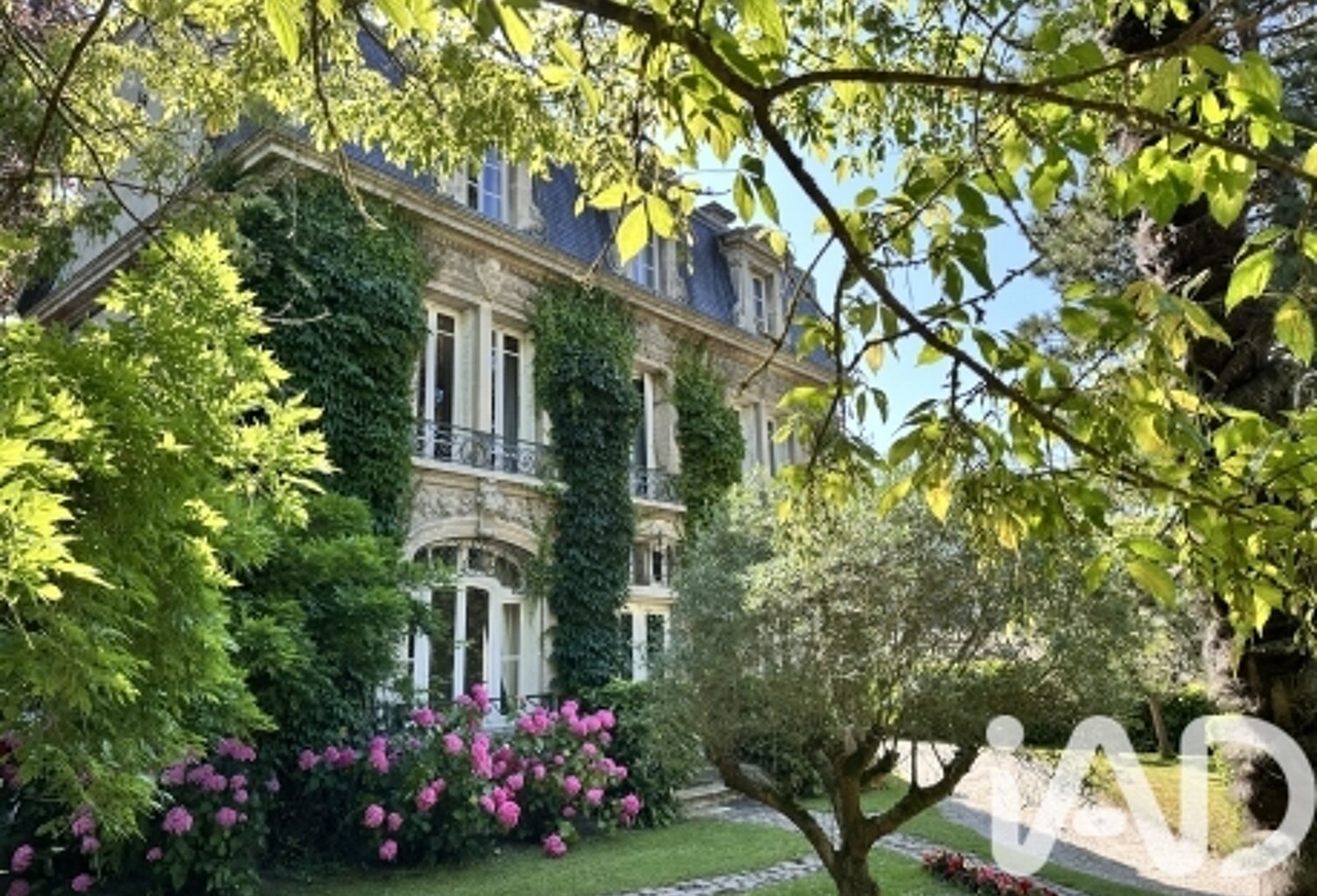 Vente Demeure 9 pièces — photo 1
