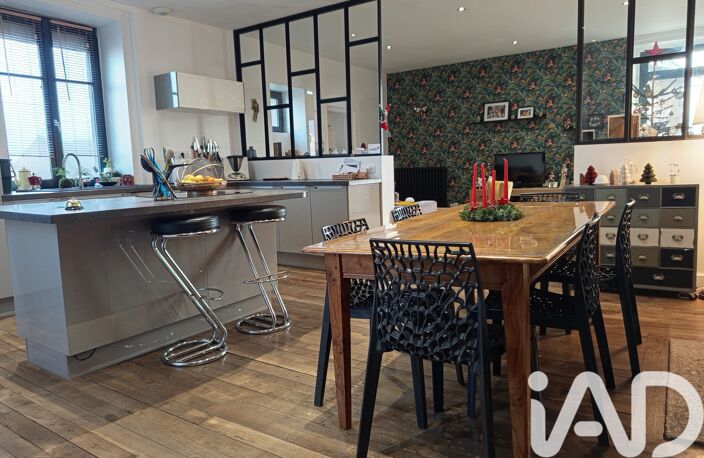 Vente Maison/villa 7 pièces — photo 2