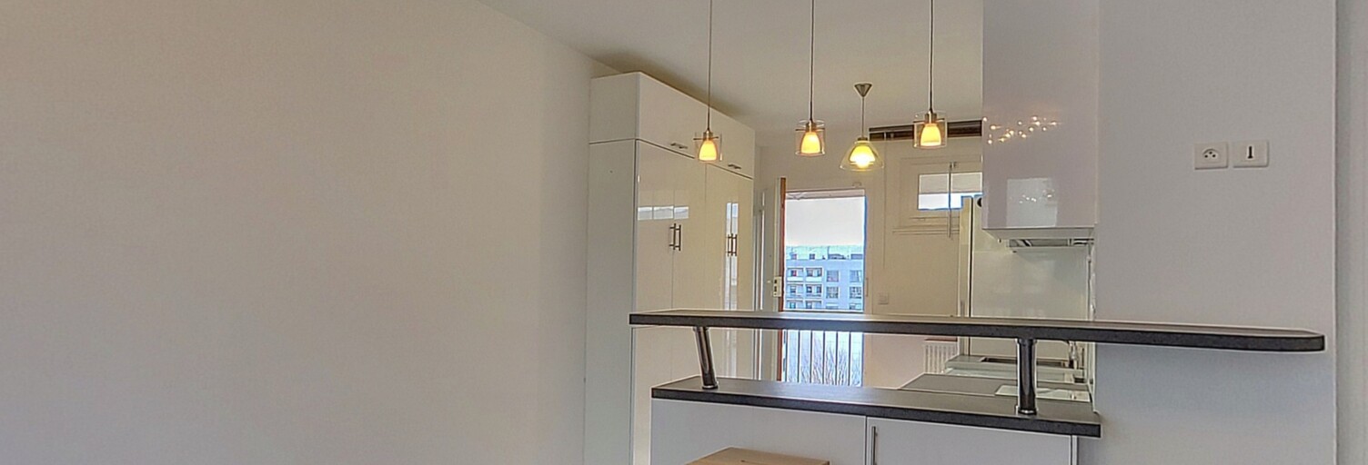 Appartement 1 Pièce 28 m² à louer à Paris 20 (75020)