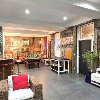 Immeuble  309000 €