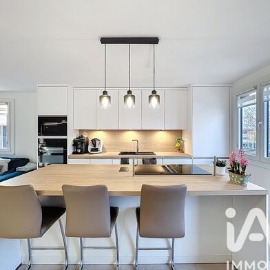 Maison 5 pièces 495000 €