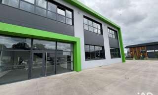 Commerce  200 m² à louer à Courtry (77181)