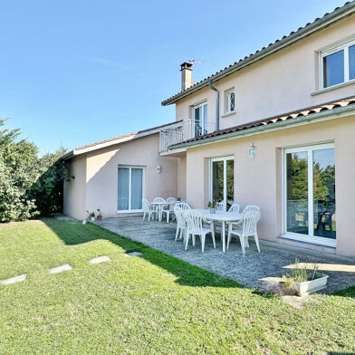 Maison 6 pièces 495000 €