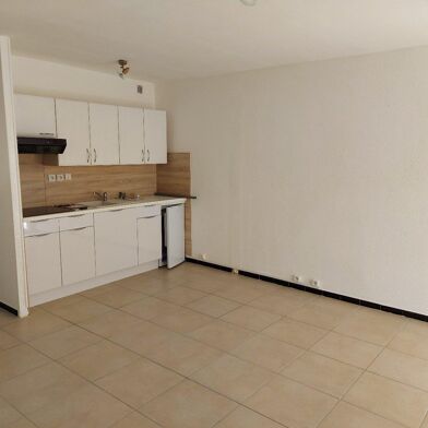 Appartement 2 pièces 562 €