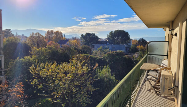 Appartement 3 pièces  à louer Marseille 12eme 13012