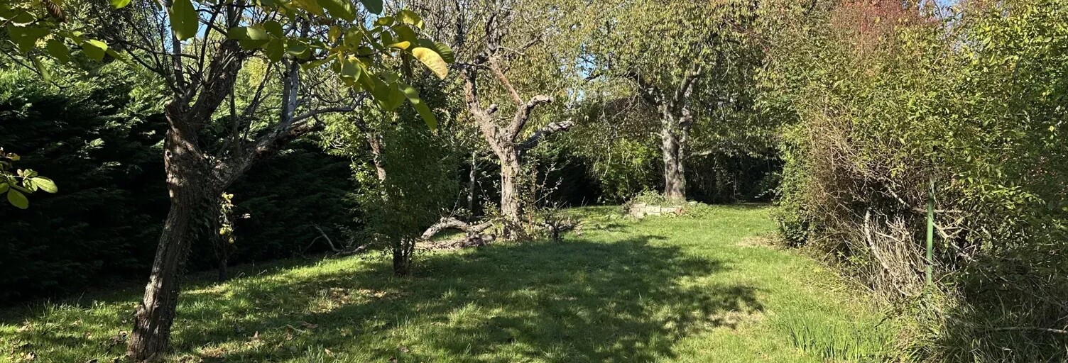 Terrain  651 m² à vendre à Boussy-Saint-Antoine (91800)