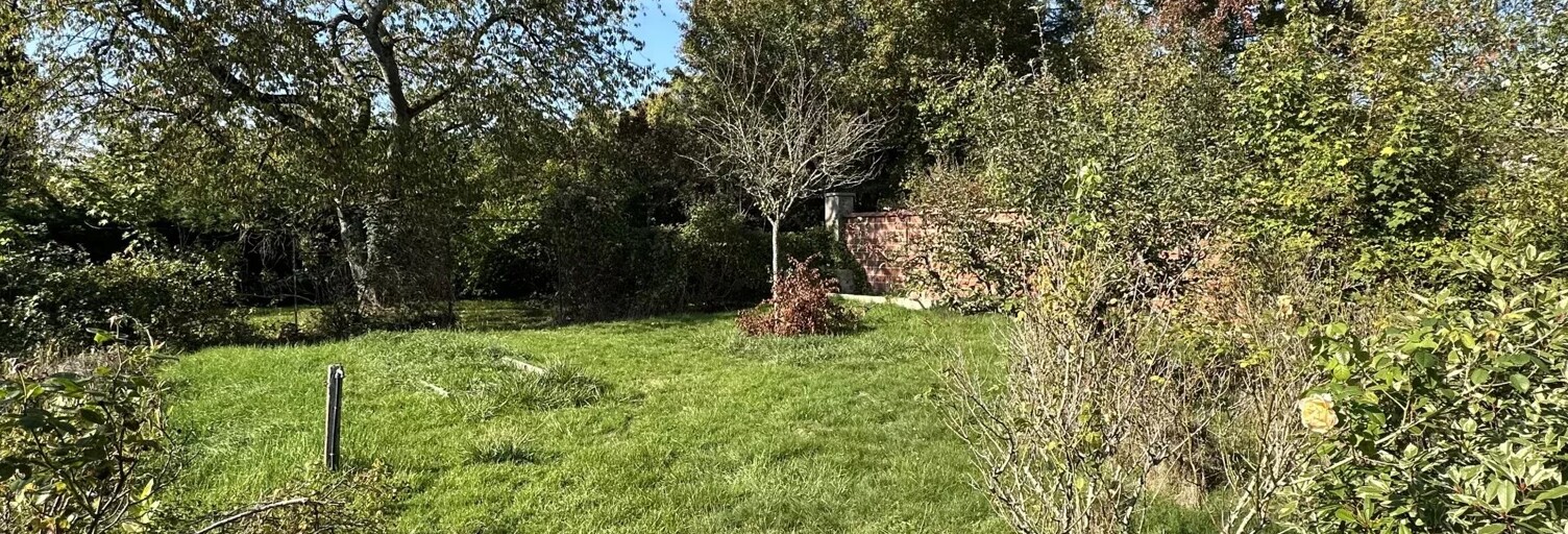 Terrain  891 m² à vendre à Boussy-Saint-Antoine (91800)