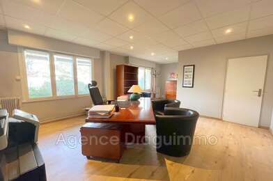 Appartement 3 pièces 135000 €