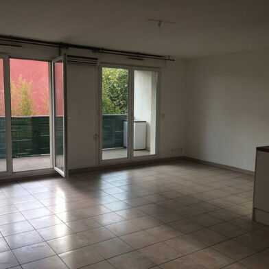 Appartement 3 pièces 961 €