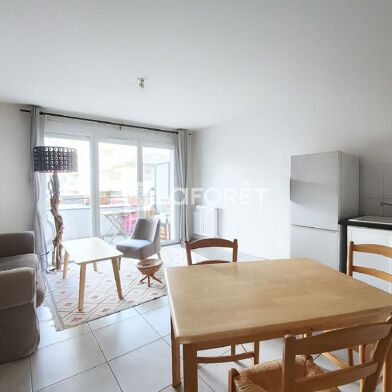 Appartement 2 pièces 684 €