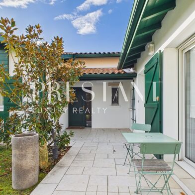 Maison 7 pièces 848000 €