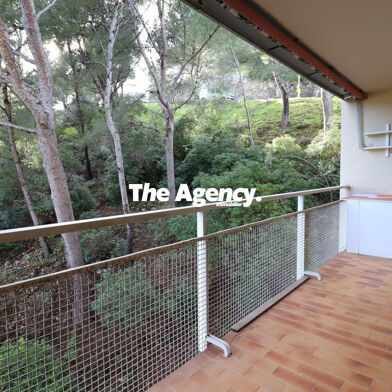 Appartement 4 pièces 239900 €