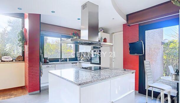 Villa / Maison 7 pièces  à vendre Aubagne 13400