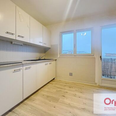 Appartement 3 pièces 595 €