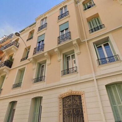 Appartement 3 pièces 275000 €