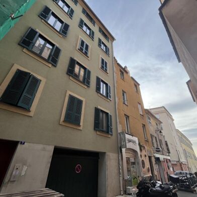 Appartement 3 pièces 1196 €