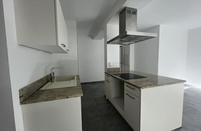 F3 7 RUE NOTRE DAME AJACCIO — photo 2