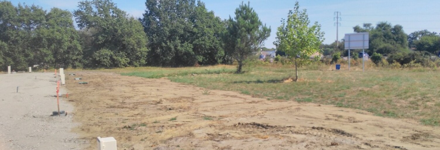 Terrain  853 m² à vendre à Saint-Pierre-du-Mont (40280)