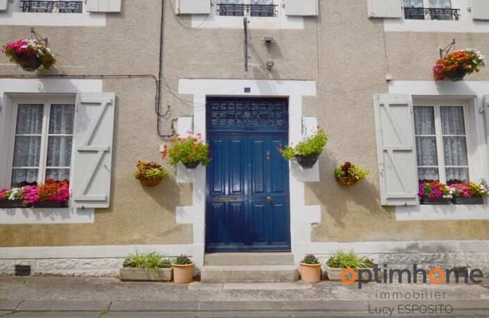 Belle maison avec 8 chambres dans un village pittoresque — photo 2