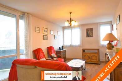 Appartement 5 pièces 119000 €