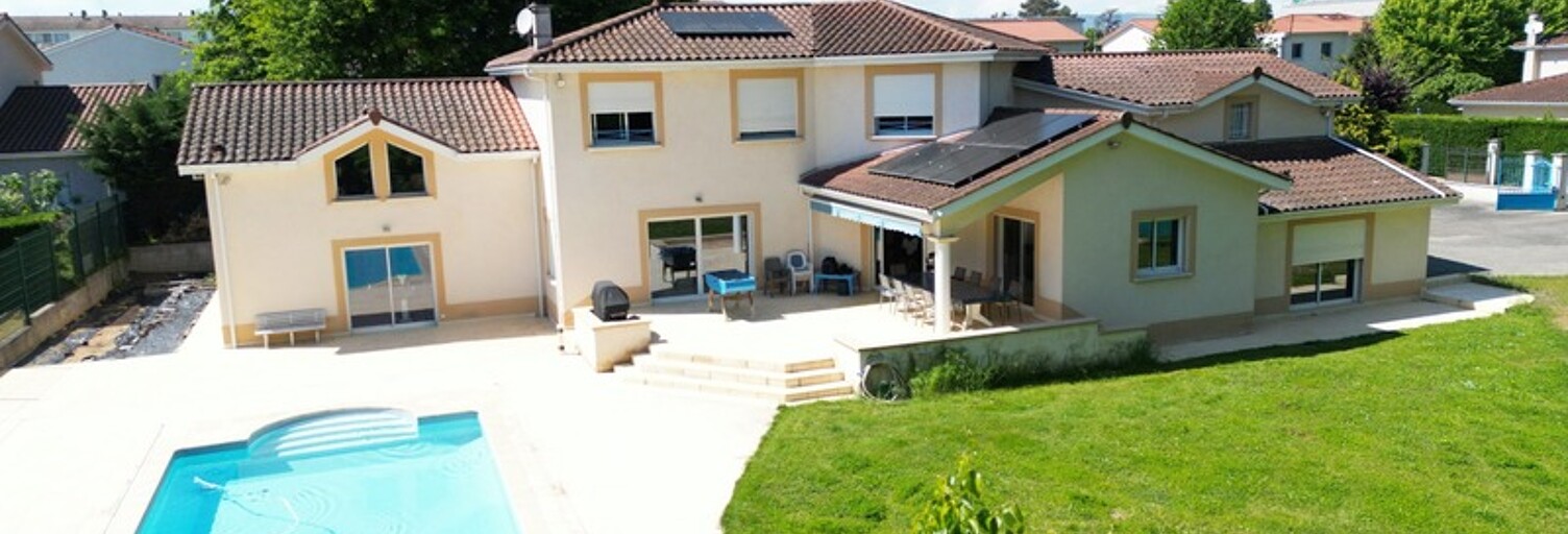 Maison 14 Pièces 432 m² à vendre à Belleville-en-Beaujolais (69220)