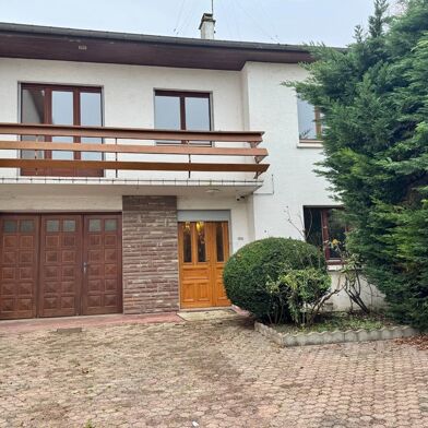 Maison 6 pièces 328600 €
