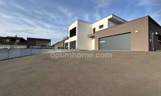 Maison 6 Pièces 225 m² à vendre à Bettendorf (68560)