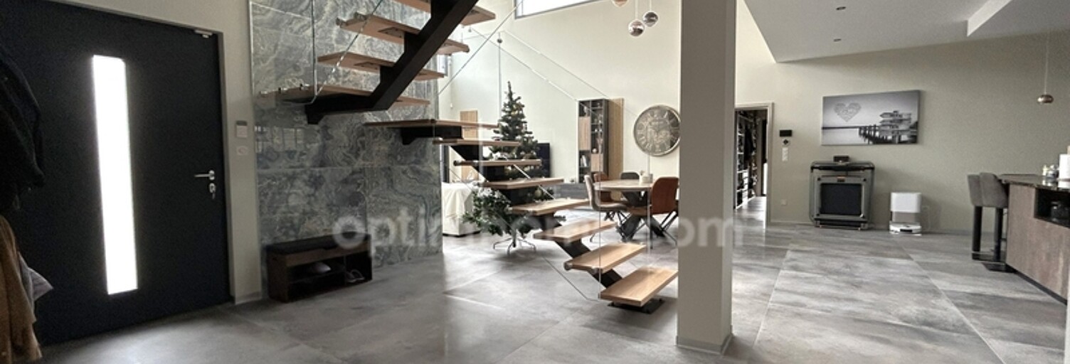 Maison 6 Pièces 225 m² à vendre à Bettendorf (68560)