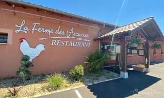 Commerce  585 m² à louer à Montagnat (01250)