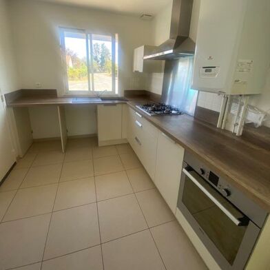 Maison 4 pièces 850 €