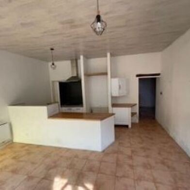 Maison 4 pièces 895 €