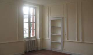 Maison 6 Pièces 220 m² à louer à Castets et Castillon (33210)