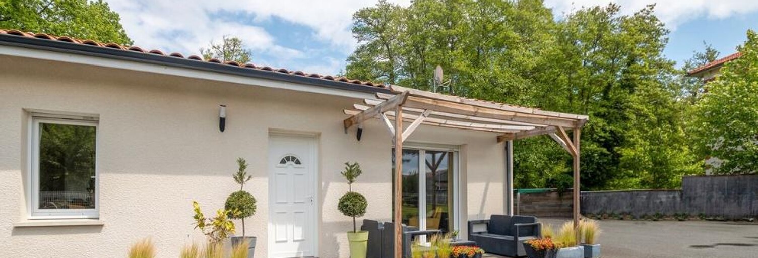 Maison 4 Pièces 84 m² à louer à Audenge (33980)