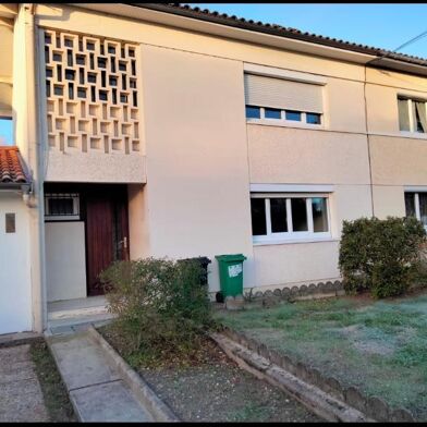 Maison 4 pièces 1235 €