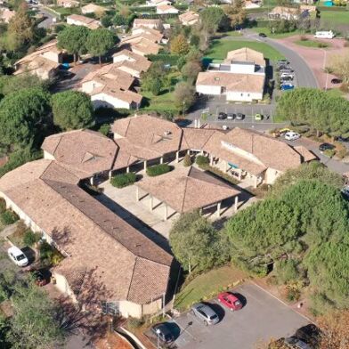 Maison 4 pièces 1230 €