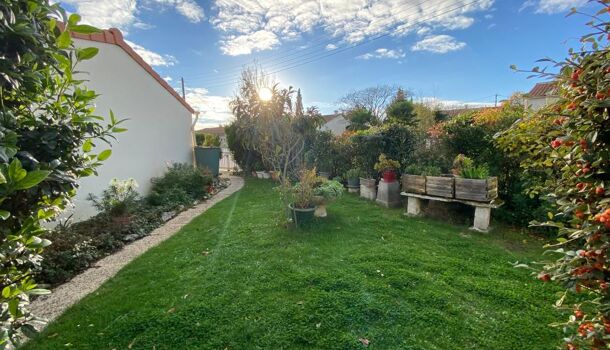 Villa / Maison 4 pièces  à vendre Rochefort 17300