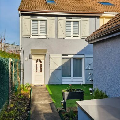 Maison 5 pièces 399000 €