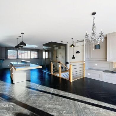 Maison 4 pièces 1102500 €