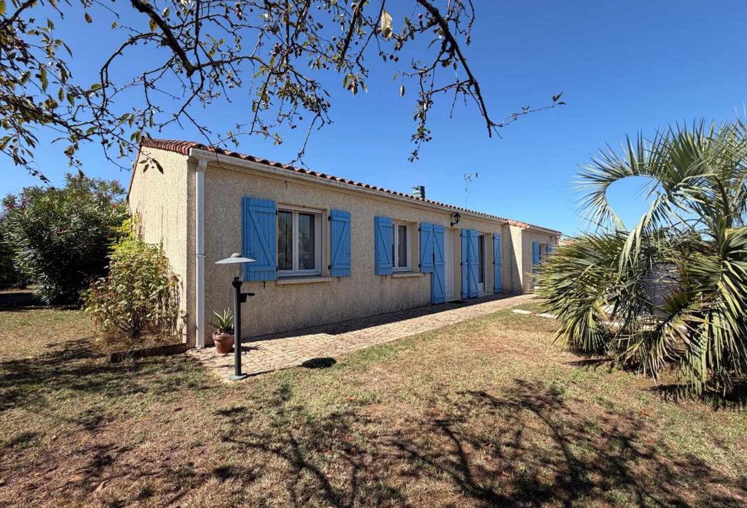 Maison À Vendre — photo 1