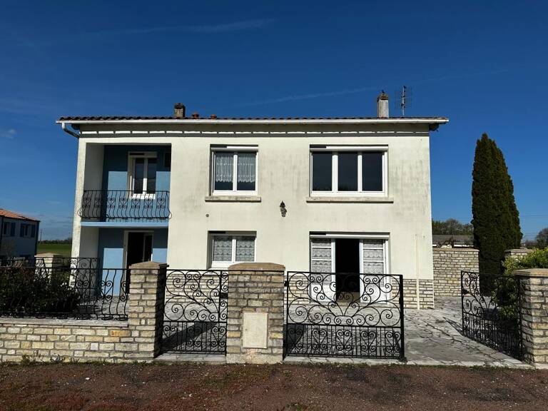 Maison 4 pièces - Garage 38 m² - Cave 31m²- Terrain 903m² — photo 1