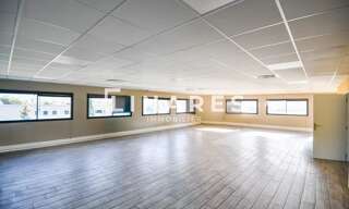 Bureau 11 Pièces 382 m² à vendre à Aubagne (13400)