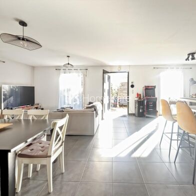 Maison 6 pièces 335000 €