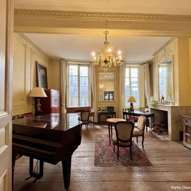 Maison 8 pièces 1260000 €