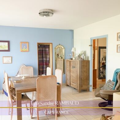 Maison 8 pièces 609000 €